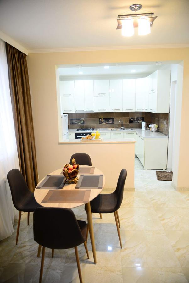 Gng Apartment Tbilisi Esterno foto