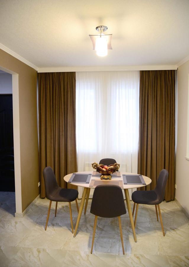 Gng Apartment Tbilisi Esterno foto