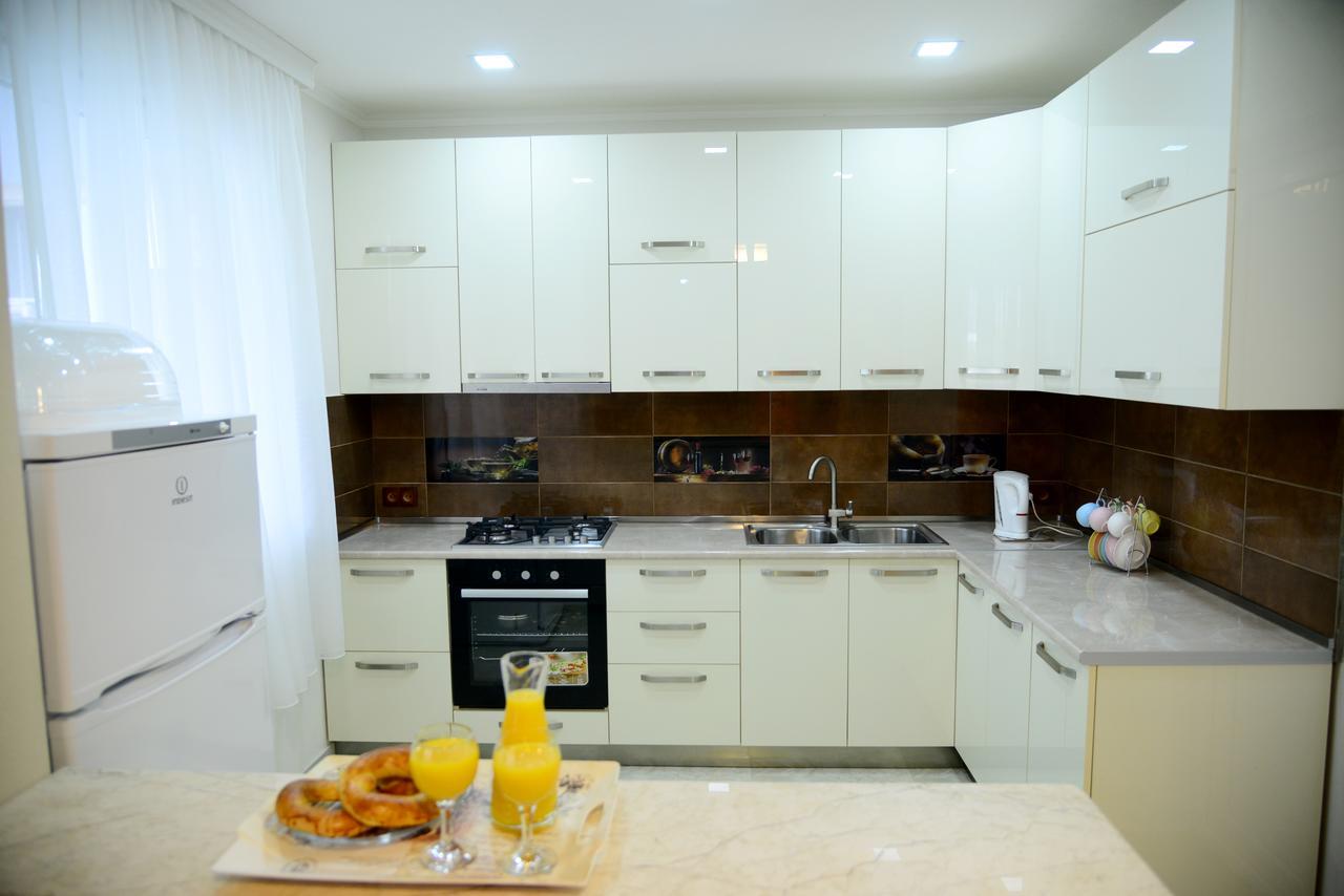 Gng Apartment Tbilisi Esterno foto