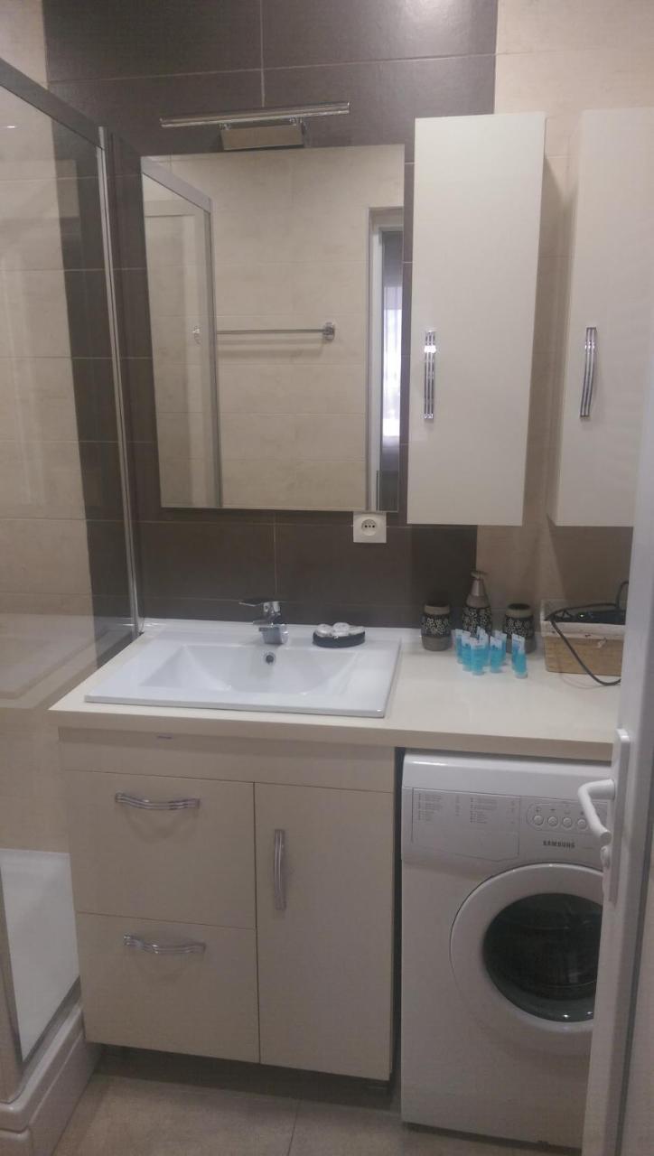 Gng Apartment Tbilisi Esterno foto