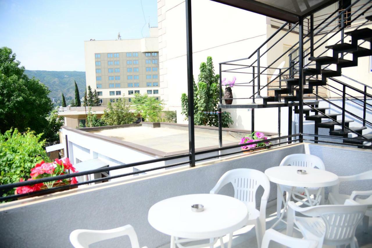 Gng Apartment Tbilisi Esterno foto